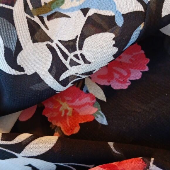 Robert Louis Semi-Sheer Dark Floral Dress - Picture 11 of 11